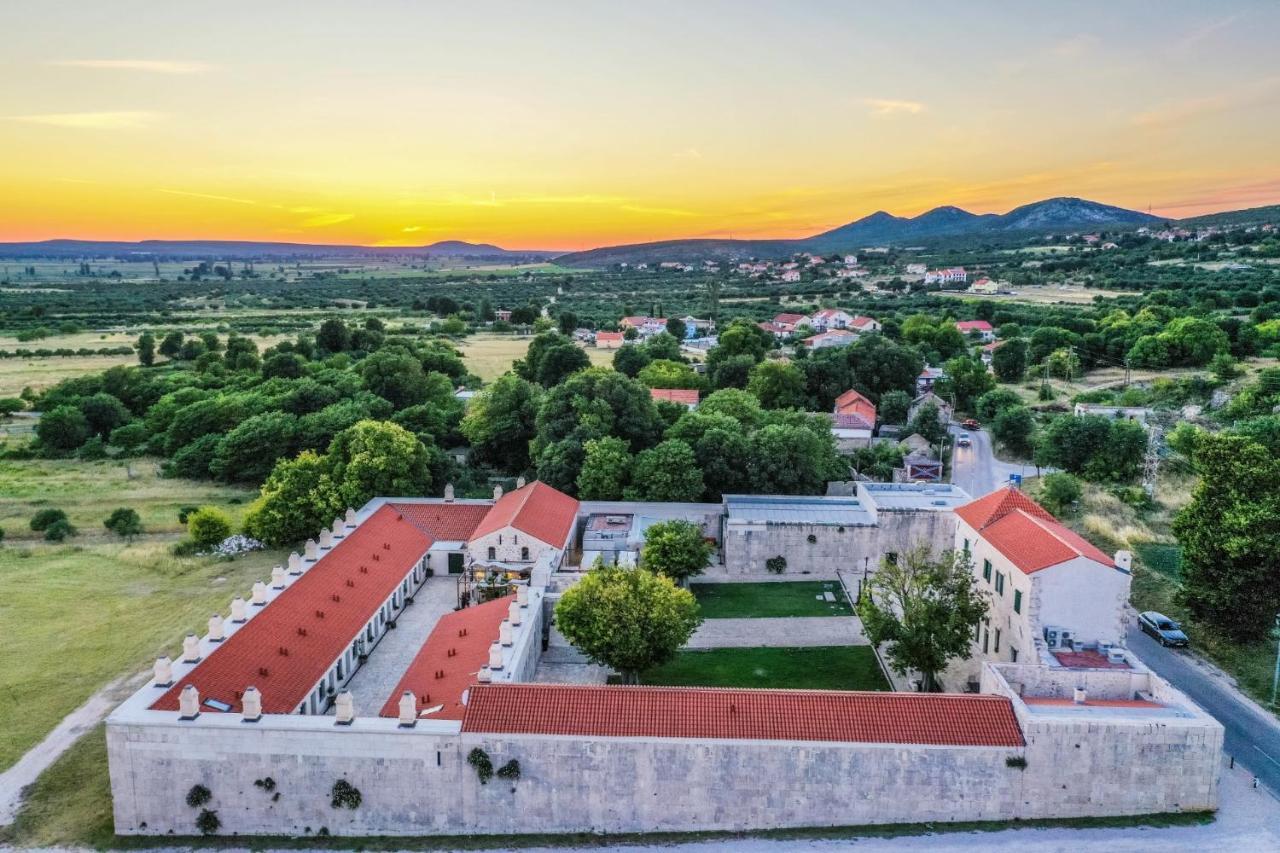 Heritage Hotel Maskovica Han Pakoštane Kültér fotó